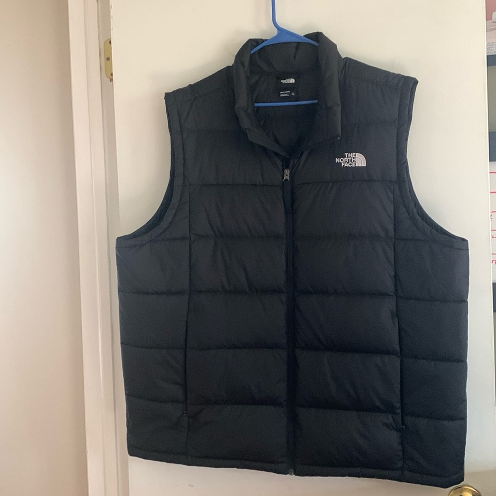Men’s North Face Vest
